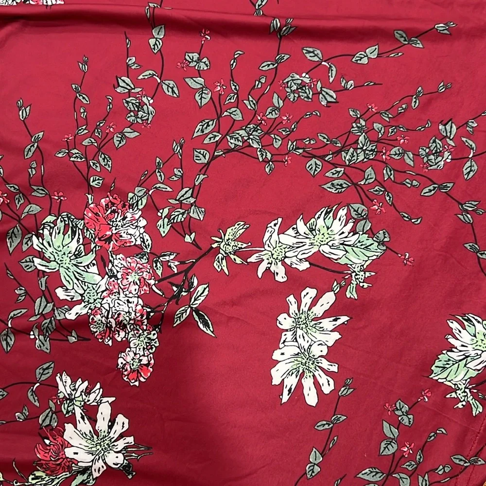 Like new🌹Burgundy Floral Maxi Dress with Long Sleeves size XL - Picture 13 of 16